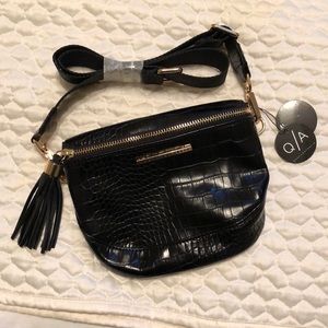 quay australia bum bag